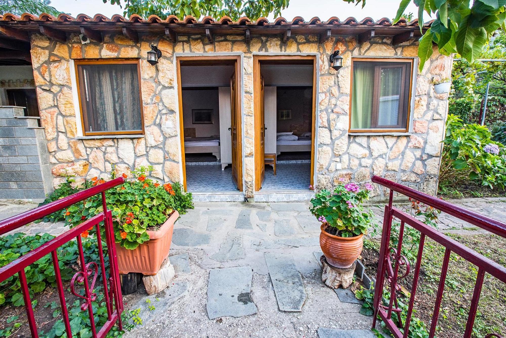 Alekas Studios Therma  Dış mekan fotoğraf